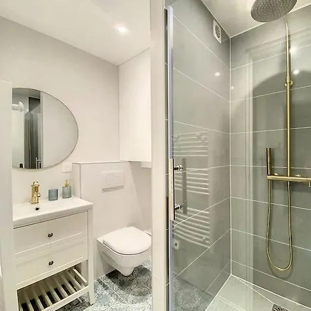 Avec Balcon Le Nid Dore - Place Morny דירה *